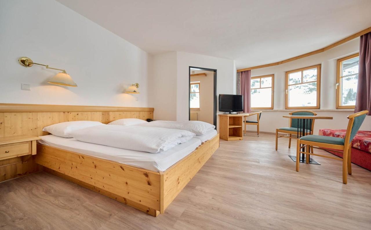 Heart Hotel Aurora Obertauern Zewnętrze zdjęcie